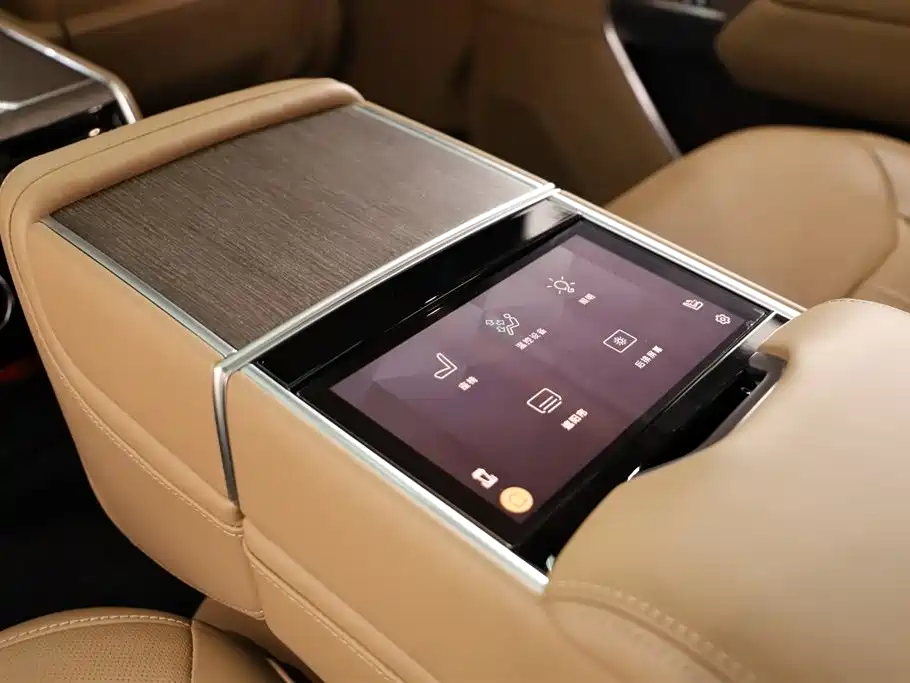 Range Rover 2025 3.0 L6 400PS Autobiography LWB