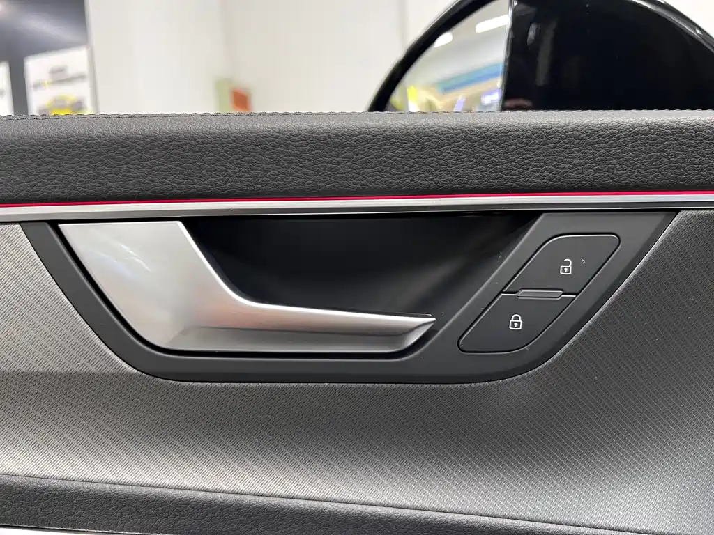 Audi A6 Avant 45 TFSI