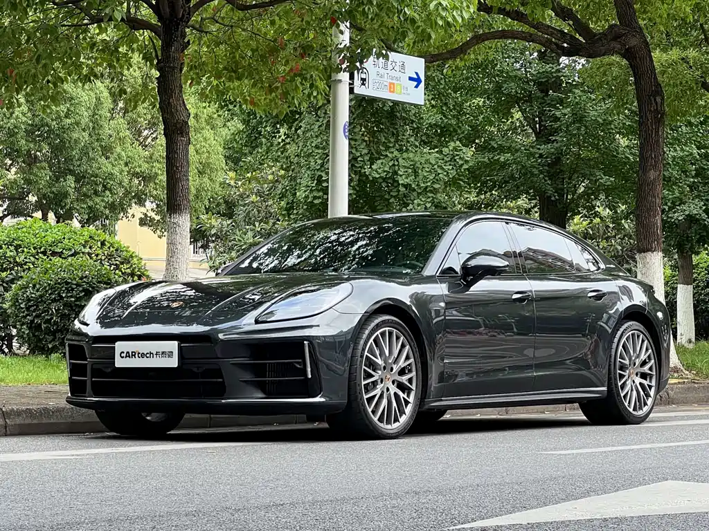 Panamera 2024 Panamera 4 Executive Long Wheelbase 2.9T
