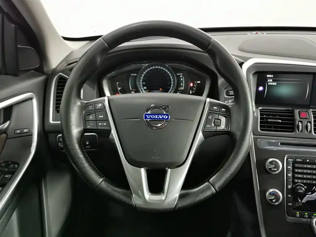 Volvo XC60 2015 T5 AWD Zhiyuan Edition
