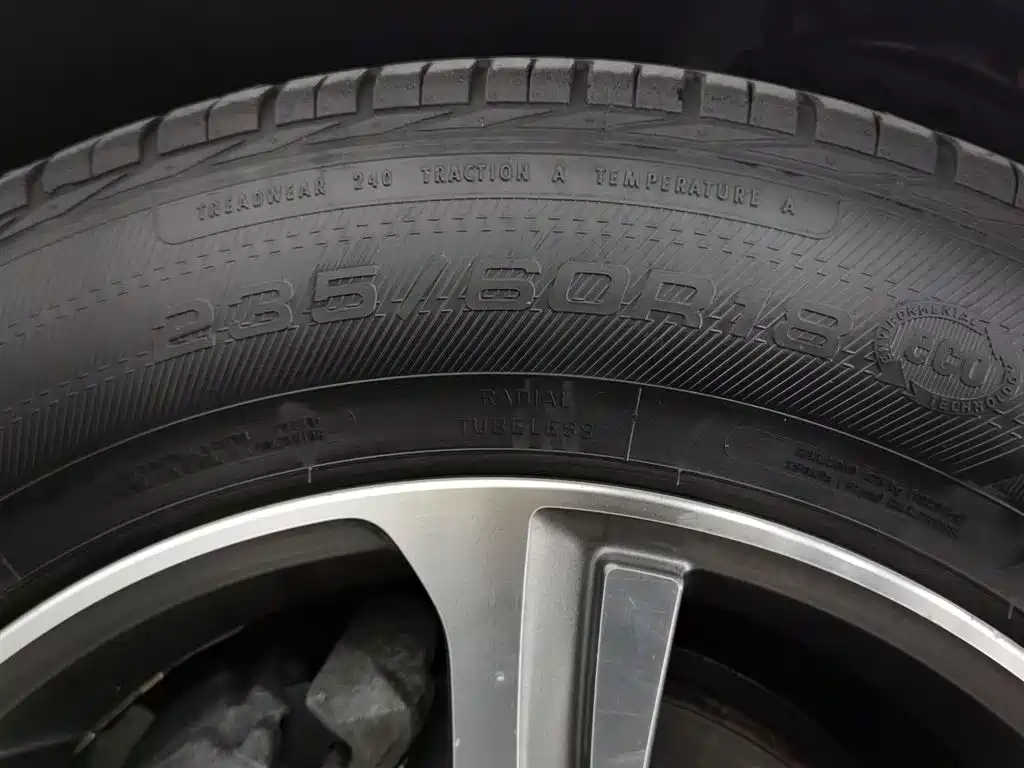 Volvo XC60 2015 T5 AWD Zhiyuan Edition