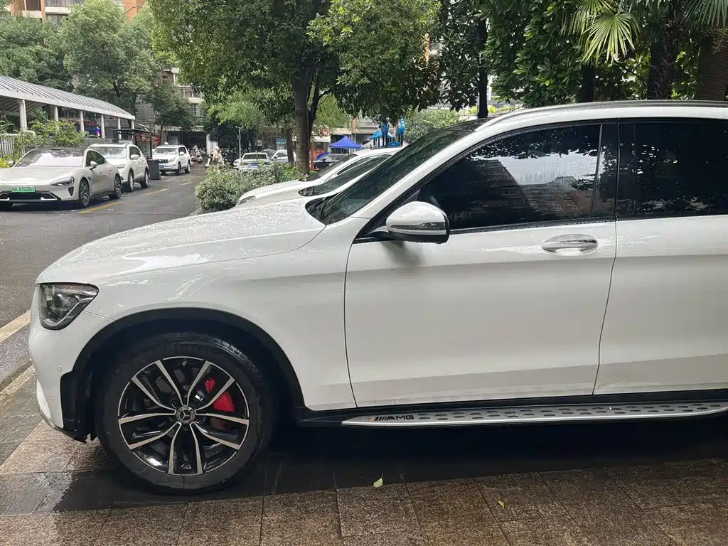 Mercedes-Benz GLC 2022 GLC 260 L 4MATIC Luxury Edition