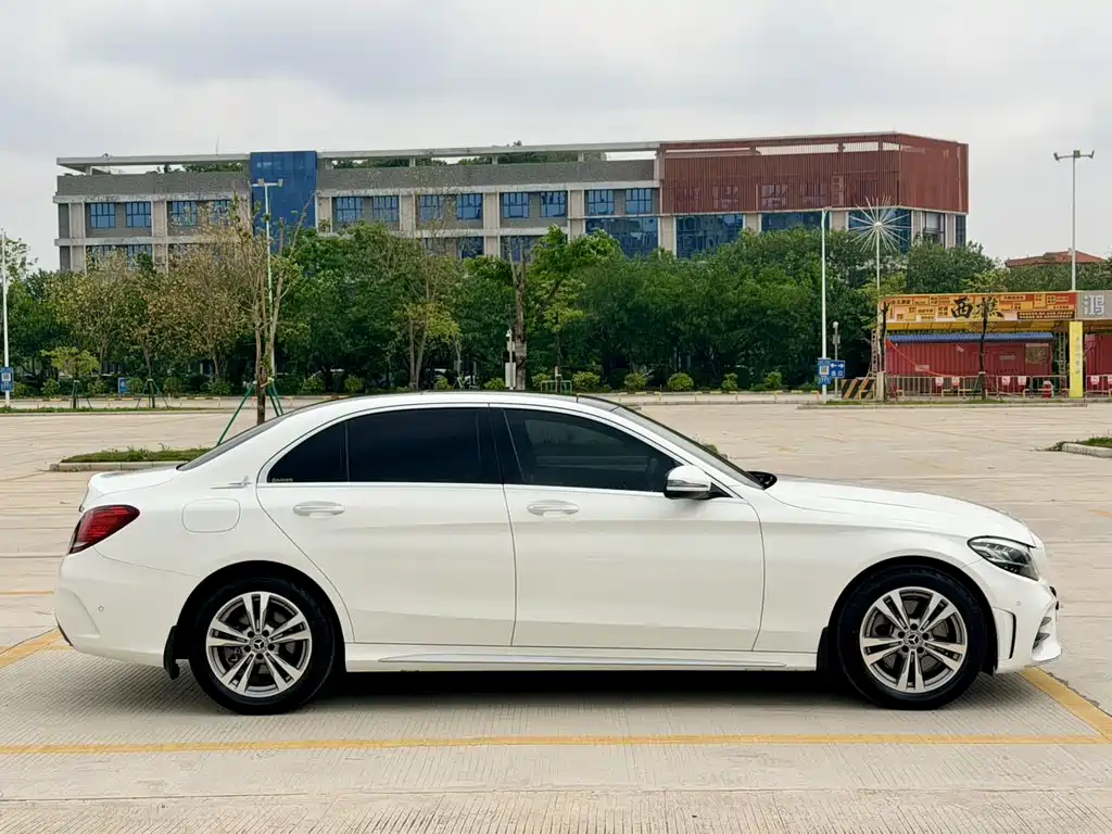 Mercedes-Benz C 200 L Dynamic Sport Edition