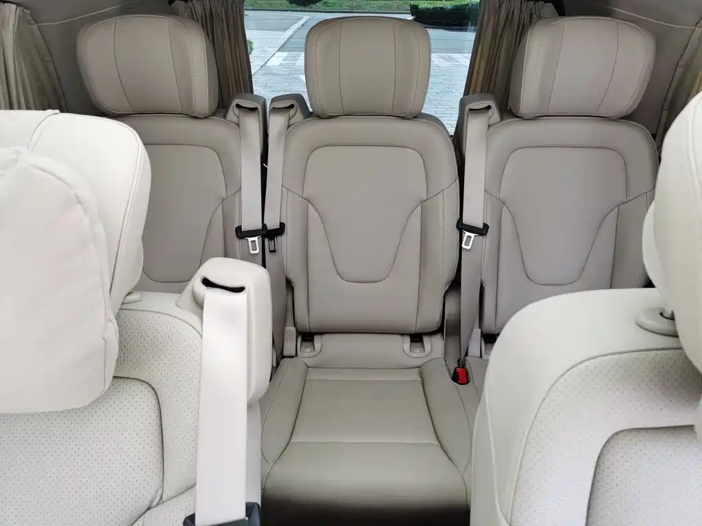 Mercedes-Benz V-Class 2021 V 260 L Long Wheelbase Luxury
