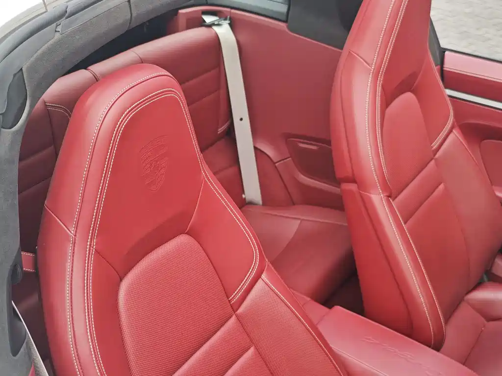 Porsche 911 Targa 4