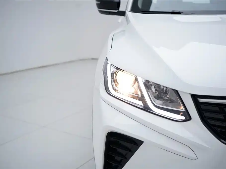 Geely Coolray 2025 1.5L CVT Super MAX