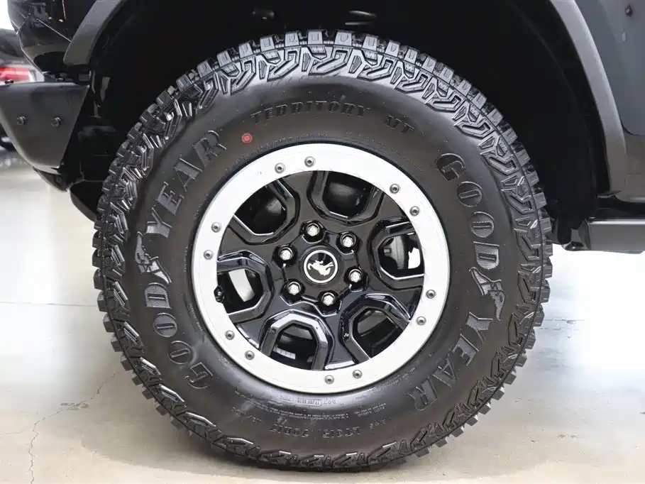 Ford Bronco 2024 2.3T Badlands