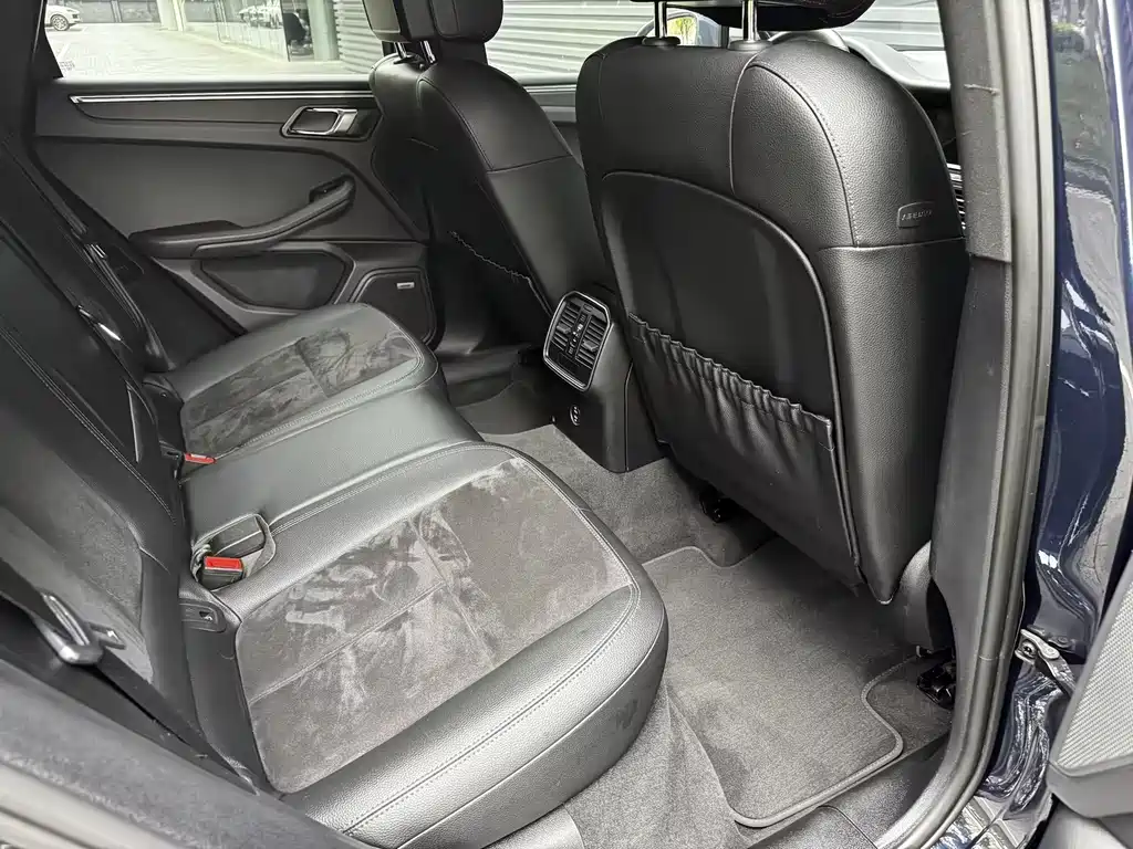 Macan 2020 2.0T