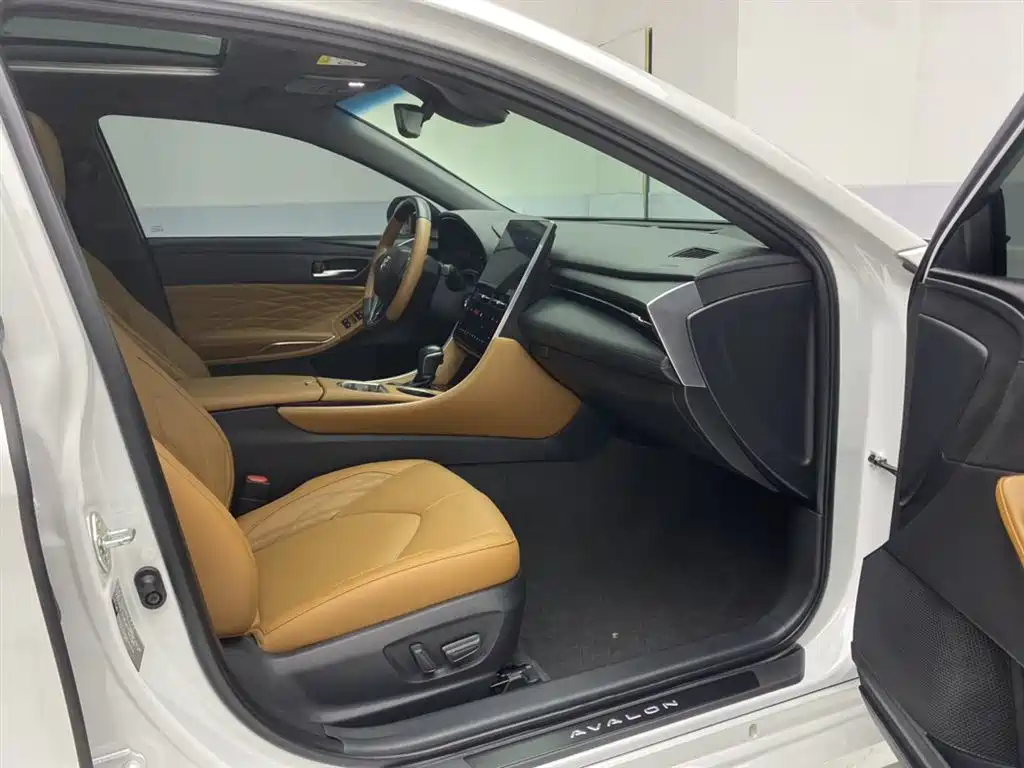 Avalon 2023 Hybrid 2.5L XLE Premium Edition