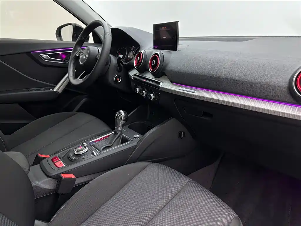 Audi Q2L 2021 35 TFSI Entry Dynamic Edition