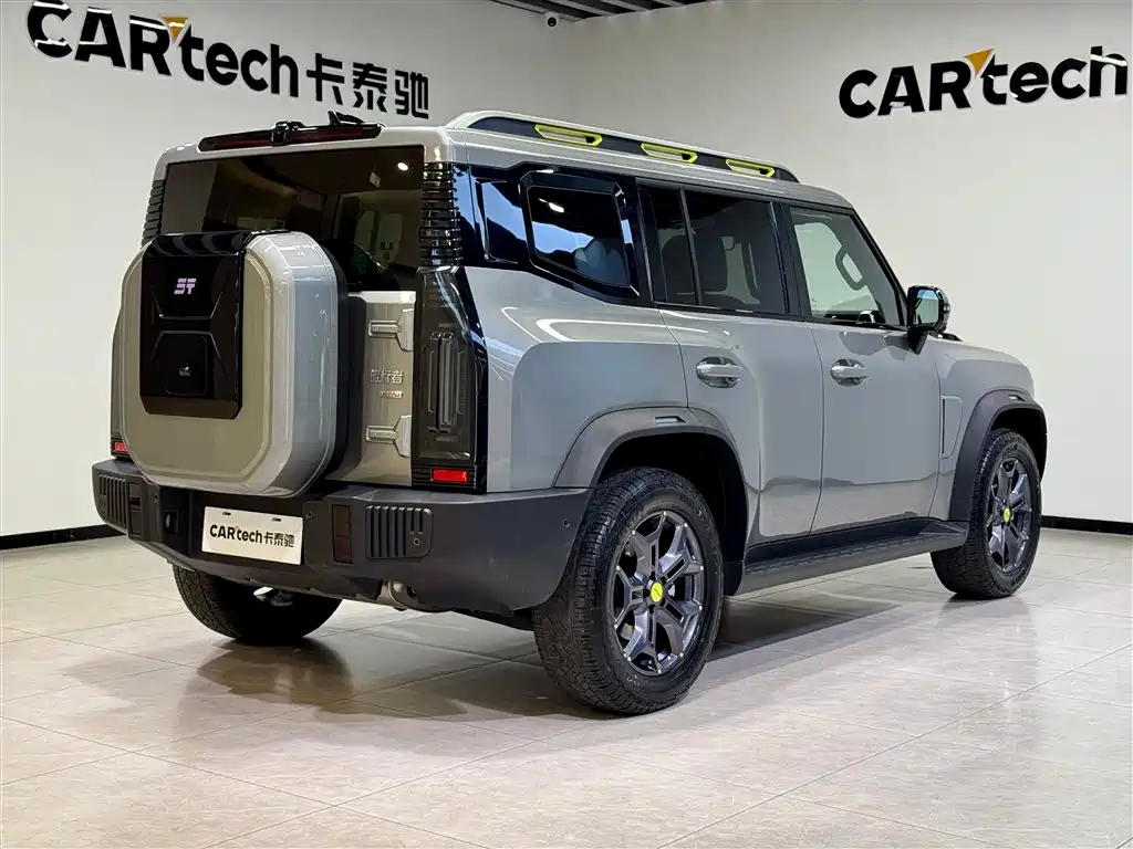 Jetour Traveller 2023 2.0T AWD Cross PRO+