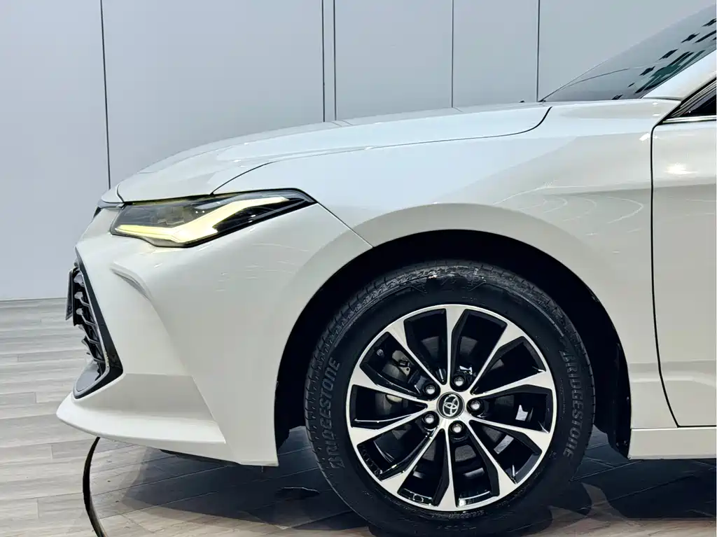 Avalon 2023 2.0L Luxury Edition