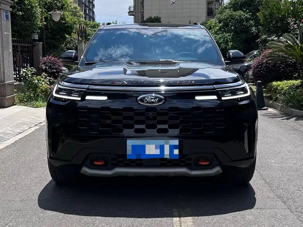 Ford Explorer 2023 EcoBoost 285 Kunlun Summit Edition 7-Seat