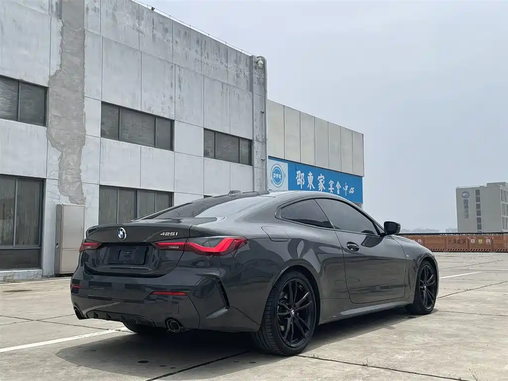 BMW 4 Series 2023 425i M Sport Night Edition