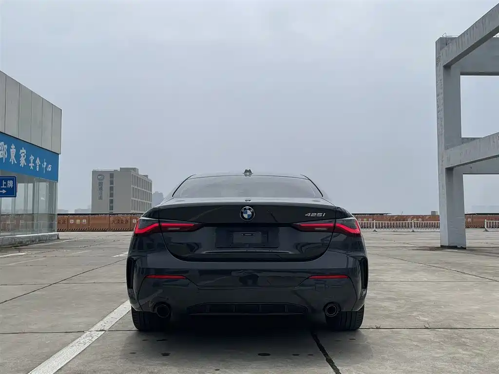 BMW 4 Series 2023 425i M Sport Night Edition