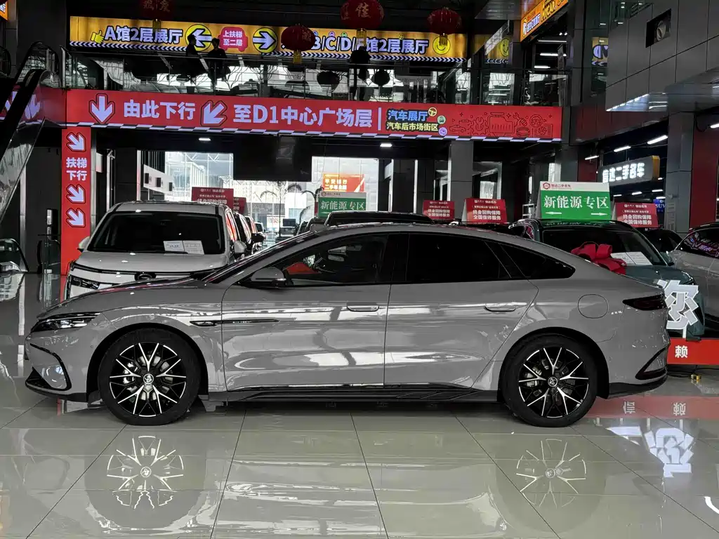 BYD Han 2025 DM-i 125km Premium