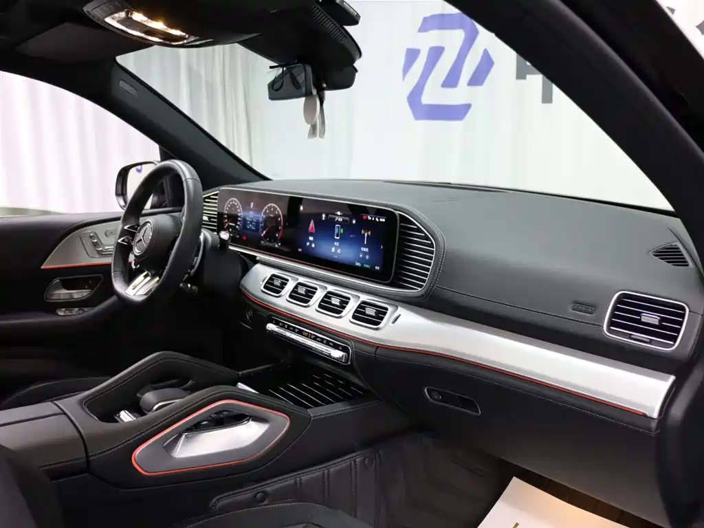 Mercedes-AMG GLE 53 4MATIC+ 2024