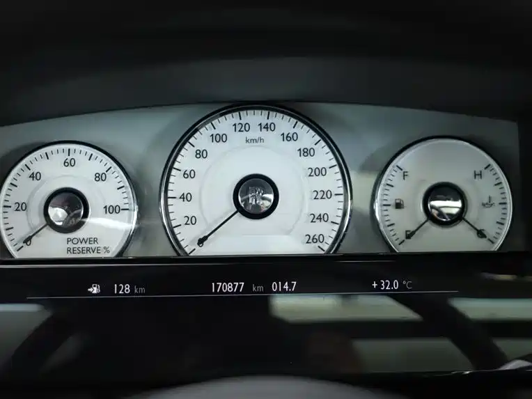 Rolls-Royce Ghost 2010 6.6T