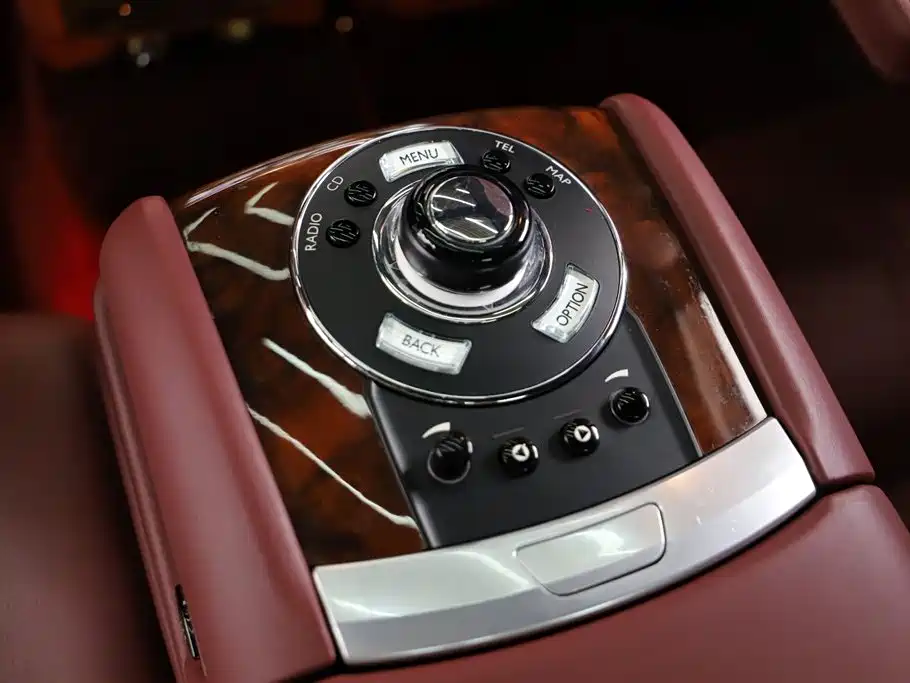 Rolls-Royce Ghost 2010 6.6T