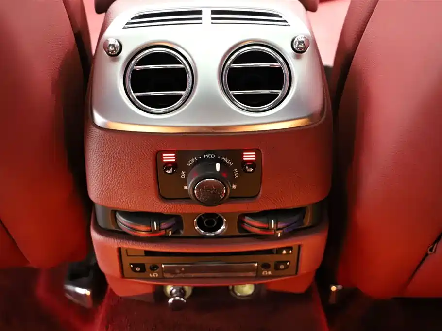 Rolls-Royce Ghost 2010 6.6T