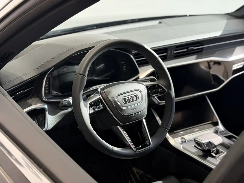 Audi A6L 2026 45 TFSI Zhenxuan Dynamic Edition
