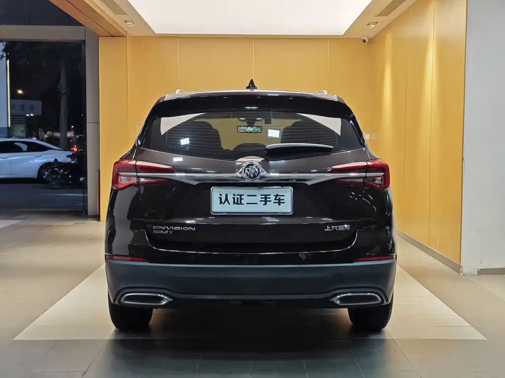 Buick Envision Plus 2021 532T FWD Luxury