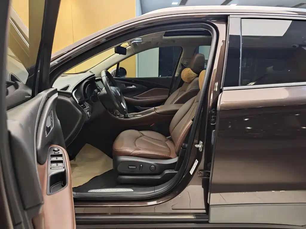 Buick Envision Plus 2021 532T FWD Luxury