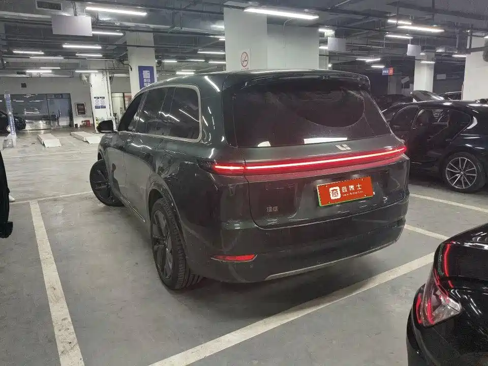 Li Auto L9 2025 Ultra Smart Refresh Edition
