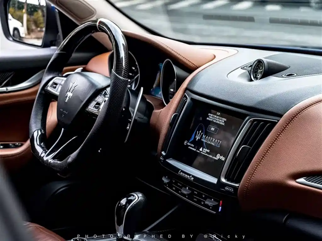 Maserati Levante 2016 3.0T Standard