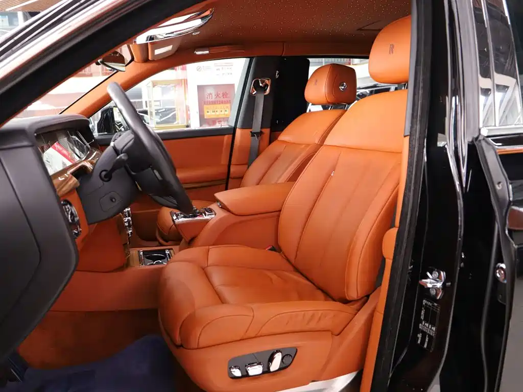 Rolls-Royce Phantom 2018 6.7T Extended Wheelbase