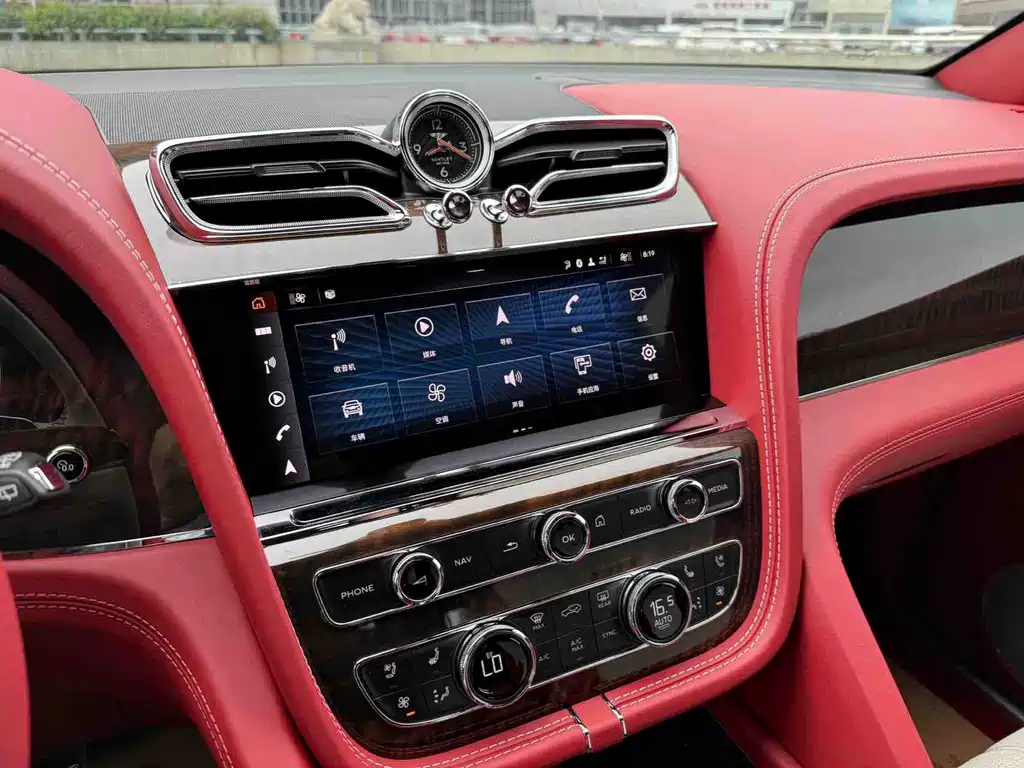 Bentayga 2022 4.0T V8