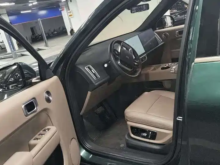 Li Auto L9 2025 Ultra Smart Refresh Edition