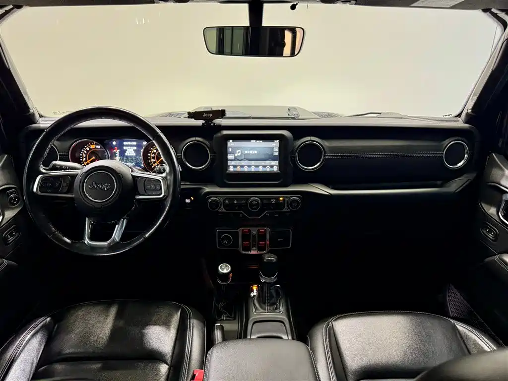 Jeep Wrangler 2021 2.0T Sahara Unlimited