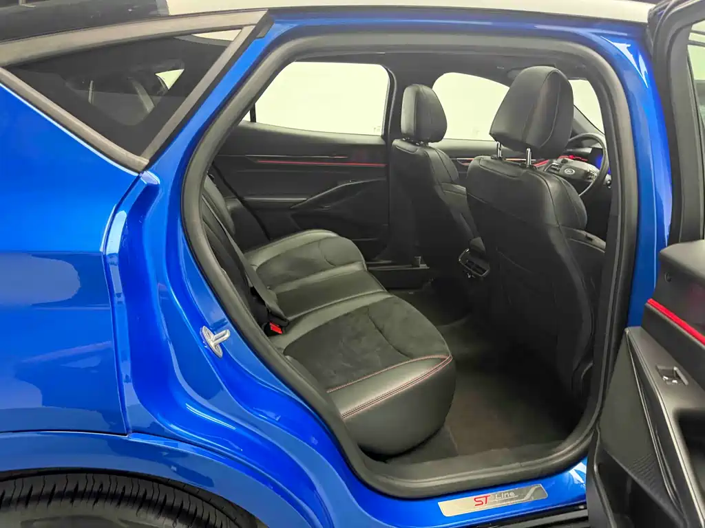 Ford EVOS 2022 EcoBoost 245 ST-Line