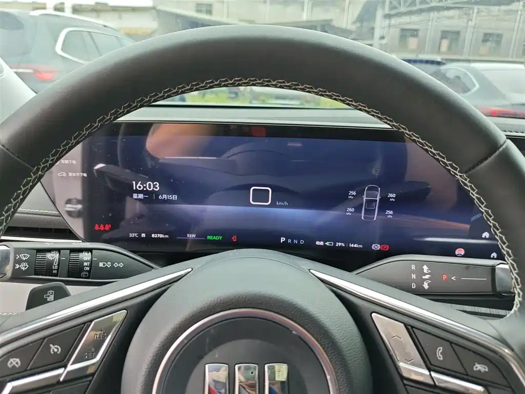 Buick E5 2025 620 km Premium