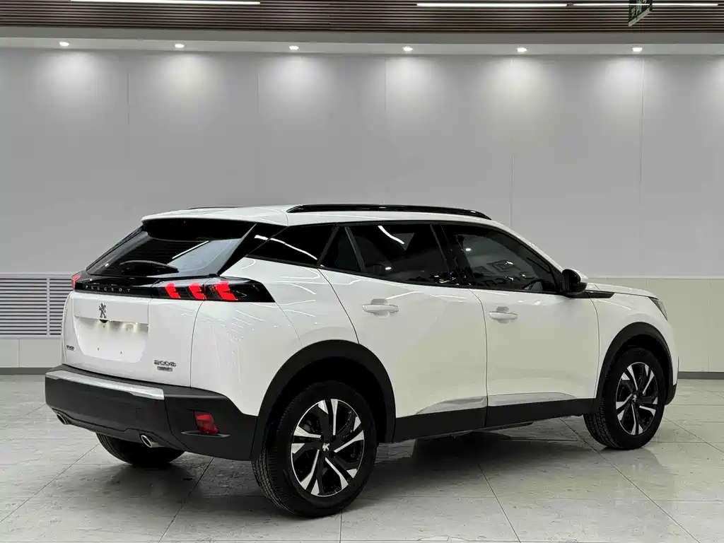 Peugeot 2008 2022 230THP THE ONE