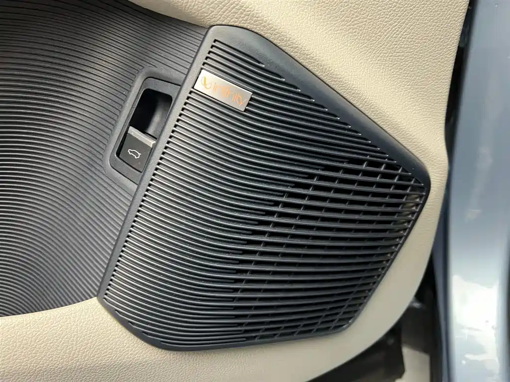 BYD Song Plus DM-i Champion Edition 150km Flagship Plus 5G 2023