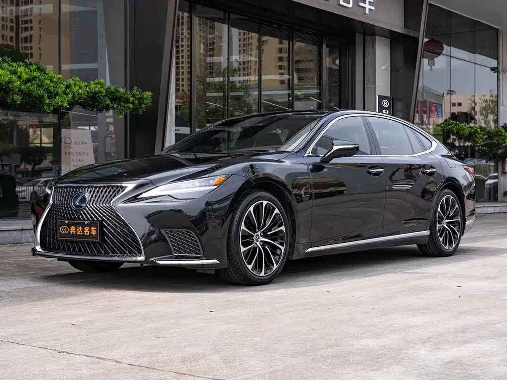 Lexus LS 500h Executive Edition 2021