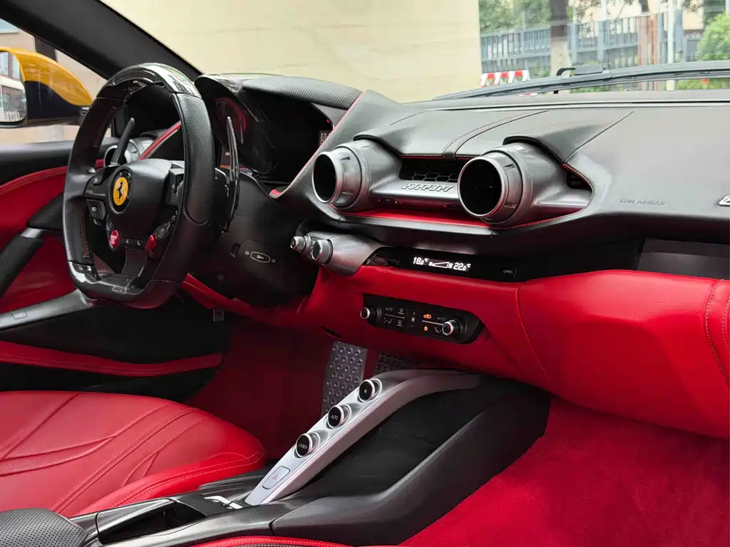 Ferrari 812 Superfast 2017