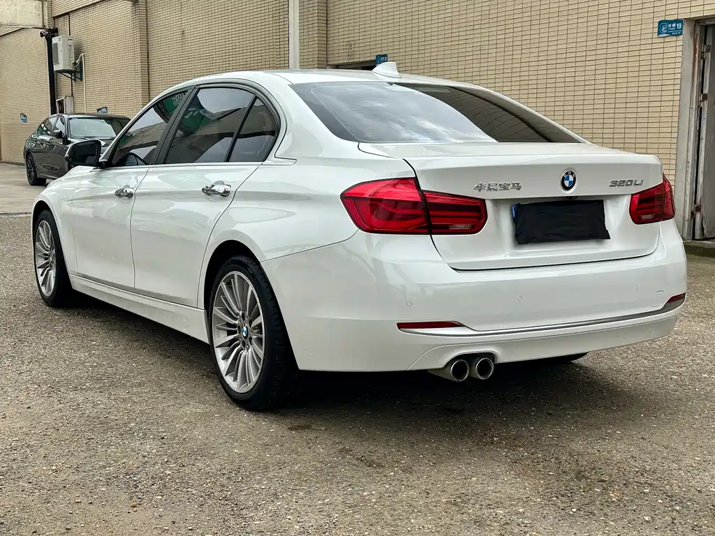 BMW 3 Series 320Li 2019