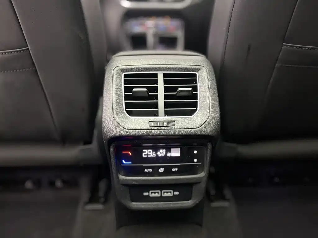Volkswagen Tayron 2024 330TSI FWD Luxury Plus Advanced Edition
