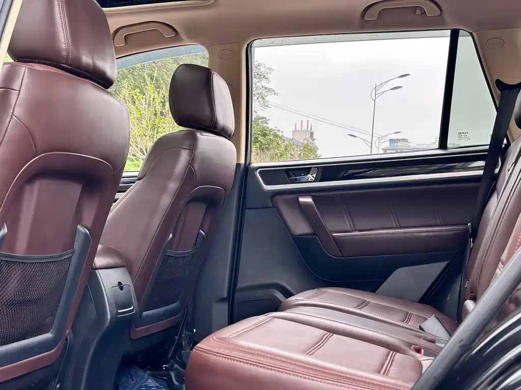 Yema T70 2016 Upgraded Edition 1.8T CVT Flagship