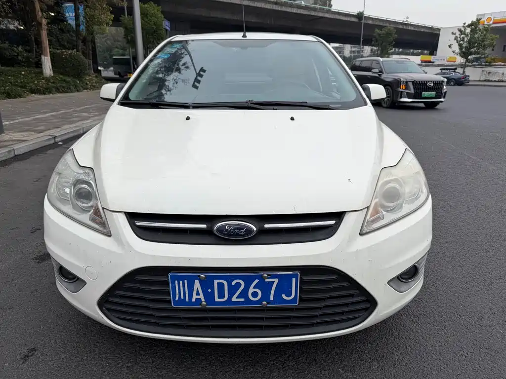Ford Focus 2013 Sedan Classic 1.8L Automatic Million Edition