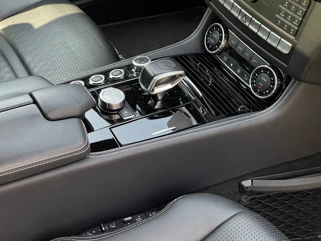 Mercedes-Benz CLS AMG 2015 AMG CLS 63 S 4MATIC