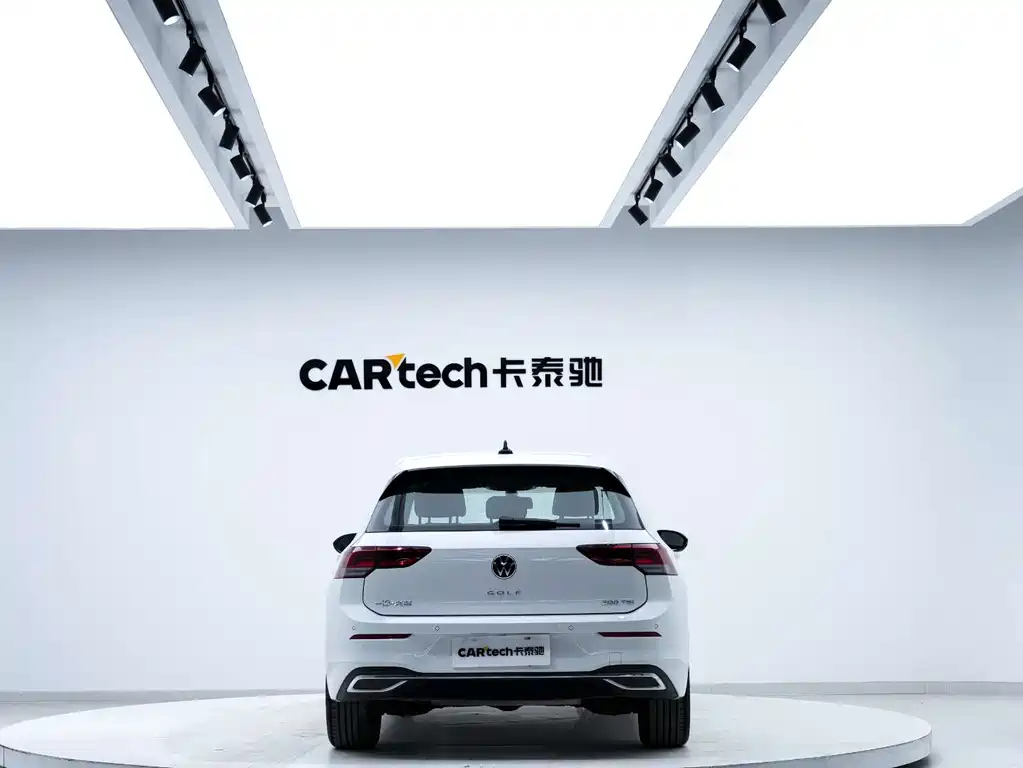 Golf 2023 Facelift 200TSI DSG Pro