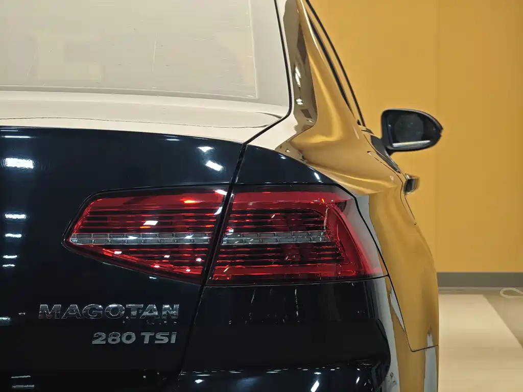 Magotan 2019 280TSI DSG Comfort Edition China VI