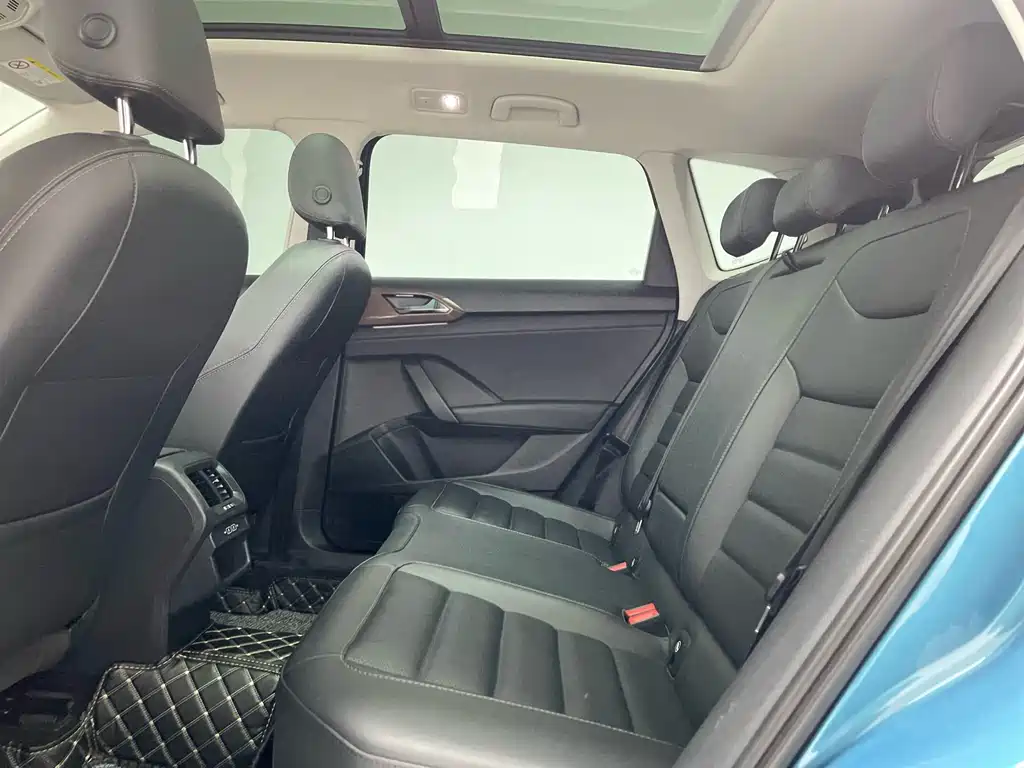 Volkswagen Tharu 2019 330TSI AWD Flagship Edition China VI