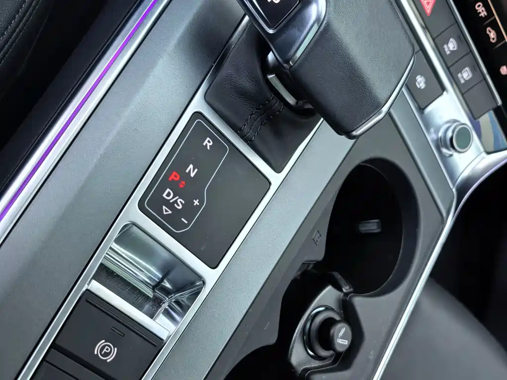Audi A7 2021 40 TFSI Luxury