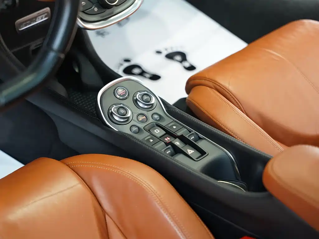 McLaren 570GT 2016 Coupe
