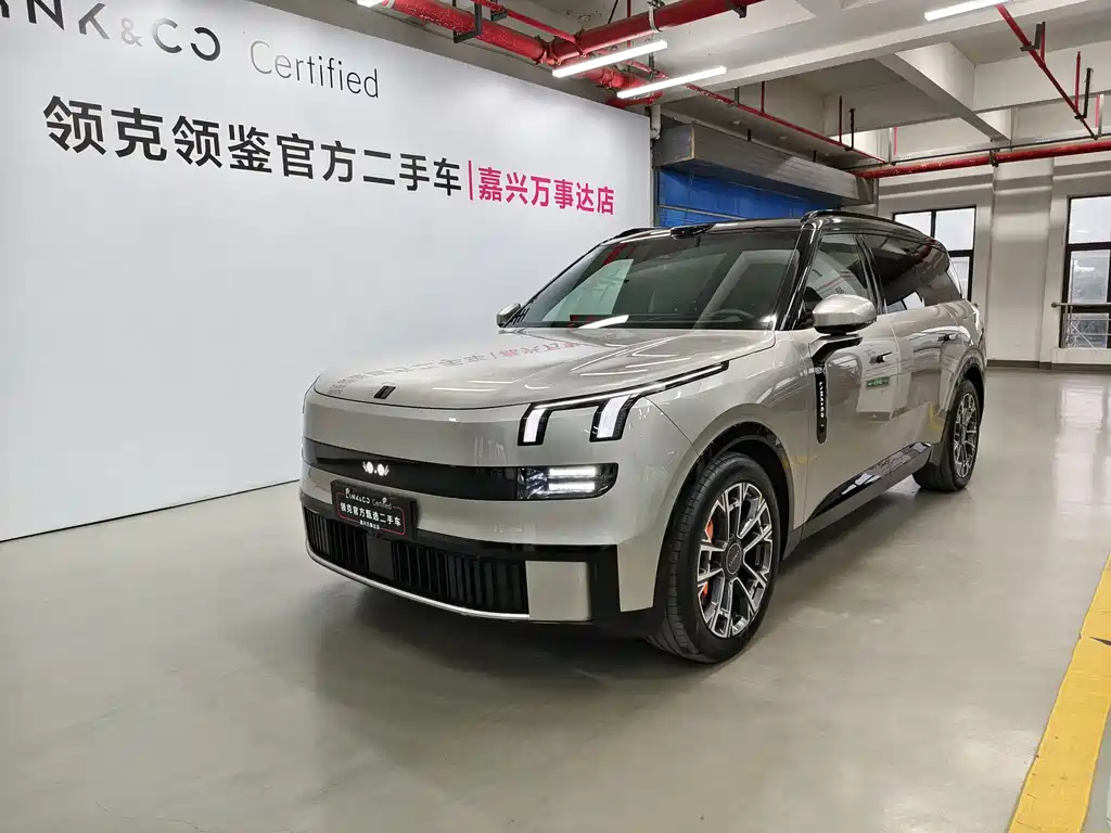 Lynk & Co 900 2025 2.0T Ultra 6-Seater